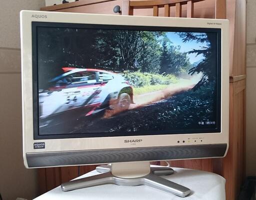 液晶テレビ SHARP AQUOS ホワイト 日本製 LC-20D30