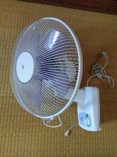壁掛け扇風機　部品欠品あり