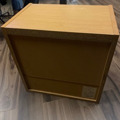 1〜2人暮らし用の食器棚の画像