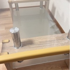 【0円】ガラステーブルの画像