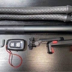 とても高くなる！バラせる！スマホ三脚+自撮り棒の画像