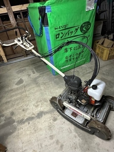 自走式草刈り機