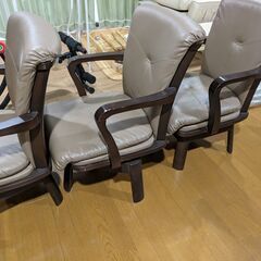 ダイニング用回転椅子3脚