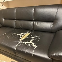破れありますが、、　黒ソファー