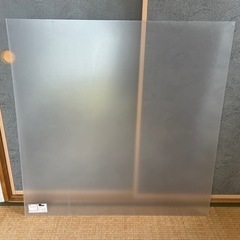 ポリカーボネート　DIY 
AGC カーボグラス　パーテーション　照明の画像