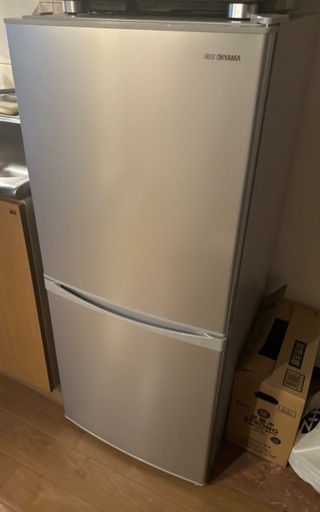 【受付終了】冷蔵庫 142L