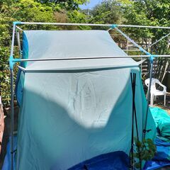 キャンプ用テント　ロッジ型テント５～６人用の画像