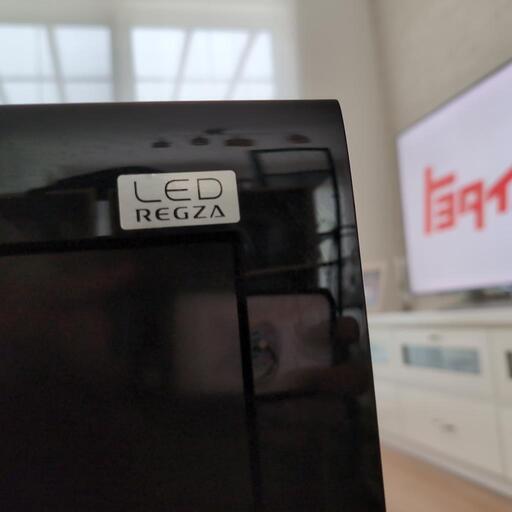 TOSHIBA REGZA32型テレビ