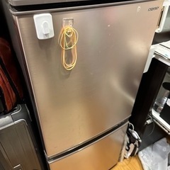 SHARP冷蔵庫 137L