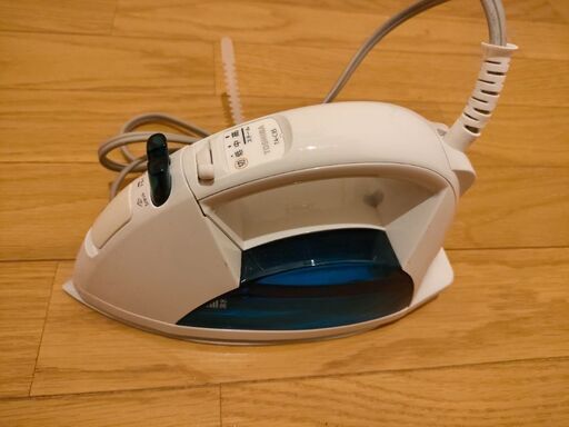 東芝コード式スチームアイロン