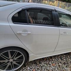 車検ほぼ満タン 三菱 ギャランフォルティス スポーツバック ローダウンの画像