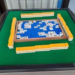 自動麻雀卓の画像