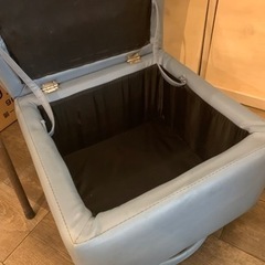 回転　収納　イスの画像