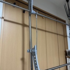 ハンガーラック　スチールラック　大型　突っ張り式の画像