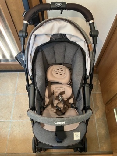 コンビ Combi ベビーカー スゴカルα 4キャス compact エッグショック　Simplight
