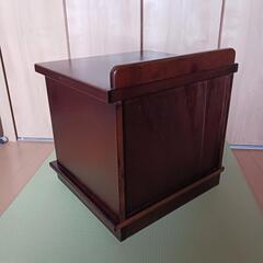 美品❗【 Simmons 】 シモンズ サイドテーブル　   家具 テーブル 飾り棚の画像