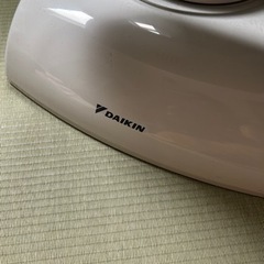 家電 季節、空調家電 遠赤外線ヒーターの画像