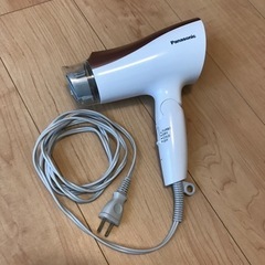 ヘアドライヤー　家電 美容家電 ヘアケア