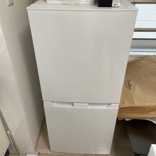 値下げさました！冷凍冷蔵庫 MAXZEN ファン式121リットル