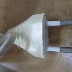 ◆お引取り限定/三重県/値引不可(値引きコメント返信不可)◆ 中古(ジャンク品) 卓上ライト/照明 [G-69]の画像
