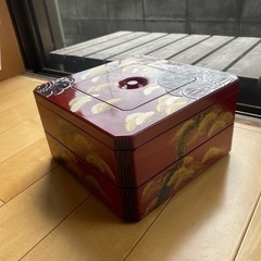 重箱　お弁当箱　皿付き　蓋あり　2段　レトロの画像