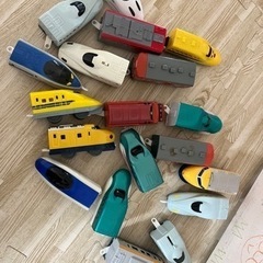 プラレール