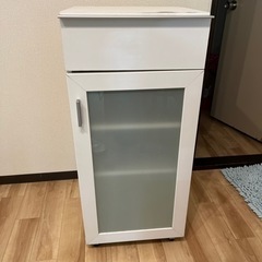【本日限定価格 無料】家具 収納家具 食器用棚
