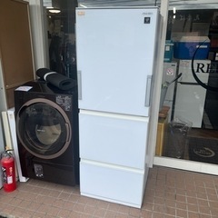 00192 ３ドア冷蔵庫