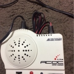 値下げしました　　ラジコンバッテリー充電機の画像