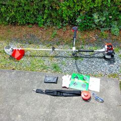 Hill Stone　エンジン草刈り機　ほぼ新品