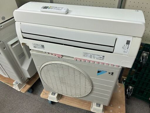 ■2019年製　DAIKIN　ダイキン　ルームエアコン　F25WTFXS-W■8畳程度