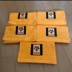 新品❣️非売品　ジャイアンツ　巨人　オレンジ　タオル　読売　ジャイアンツ　応援　巨人　野球  非売品　オレンジタオル　マフラー タオルの画像