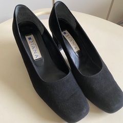 ダイアナパンプスとオープントゥパンプス　23.5〜24cmの画像