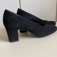 ダイアナパンプスとオープントゥパンプス　23.5〜24cmの画像