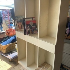 おまけ付き　ニトリ　ADEL 収納家具 本棚