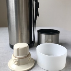 象印　ステンレス水筒（1L？）の画像