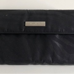 【未使用品】VALENZA PO ゼブラ柄 大容量 長財布 ブラ...