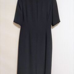 【無料】【取りに来ていただける方限定】礼服（レディース）差し上げますの画像