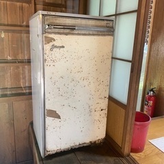 冷蔵庫　ナショナル　レトロ　可動品