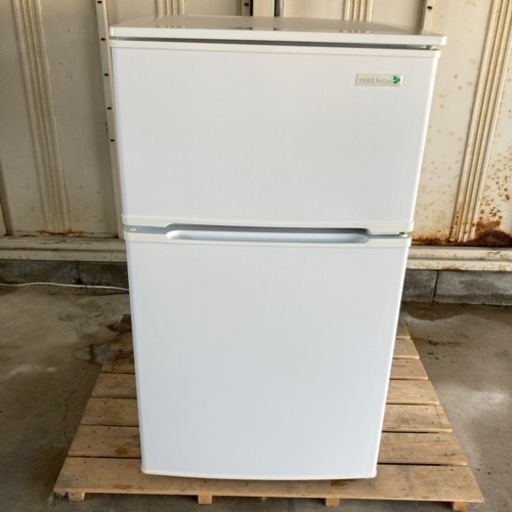 YAMADA　ノンフロン冷凍冷蔵庫　90L　YRZ-C09B1　2017年製