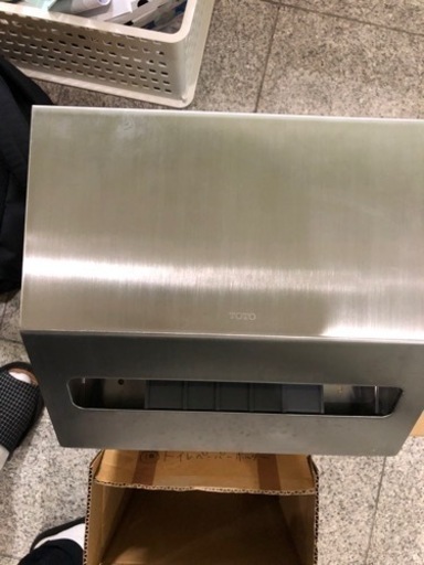 未使用　TOTO ステンレスペーパータオルホルダー