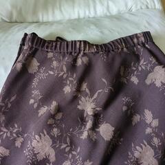 花柄ブラウンファッション スカートの画像