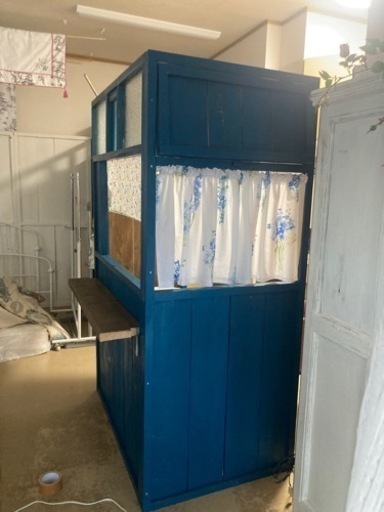 6\\29取下げ空間遮断　小屋　自立　レジ台