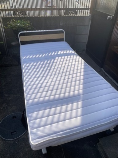 家具 ベッド シングルリクライニング機能付きベッド