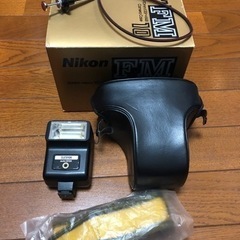Nikon  FM10セット トキナーレンズ付き