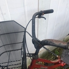 27インチ ママチャリ 自転車 クロスバイクの画像