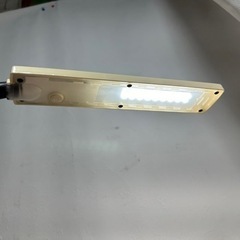 ☆LEDスタンド 照明　NECの画像