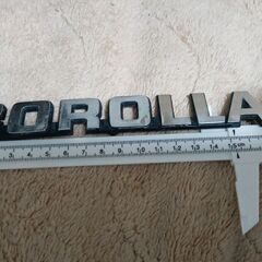 トヨタ純正　TE71 カローラ　エンブレム中古　の画像