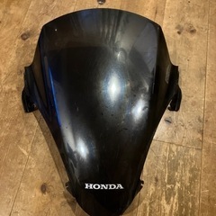 バイク　スクリーン　pcx jf81 
ほぼ傷無し