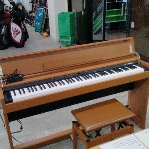 0610-219 電子ピアノ　Roland